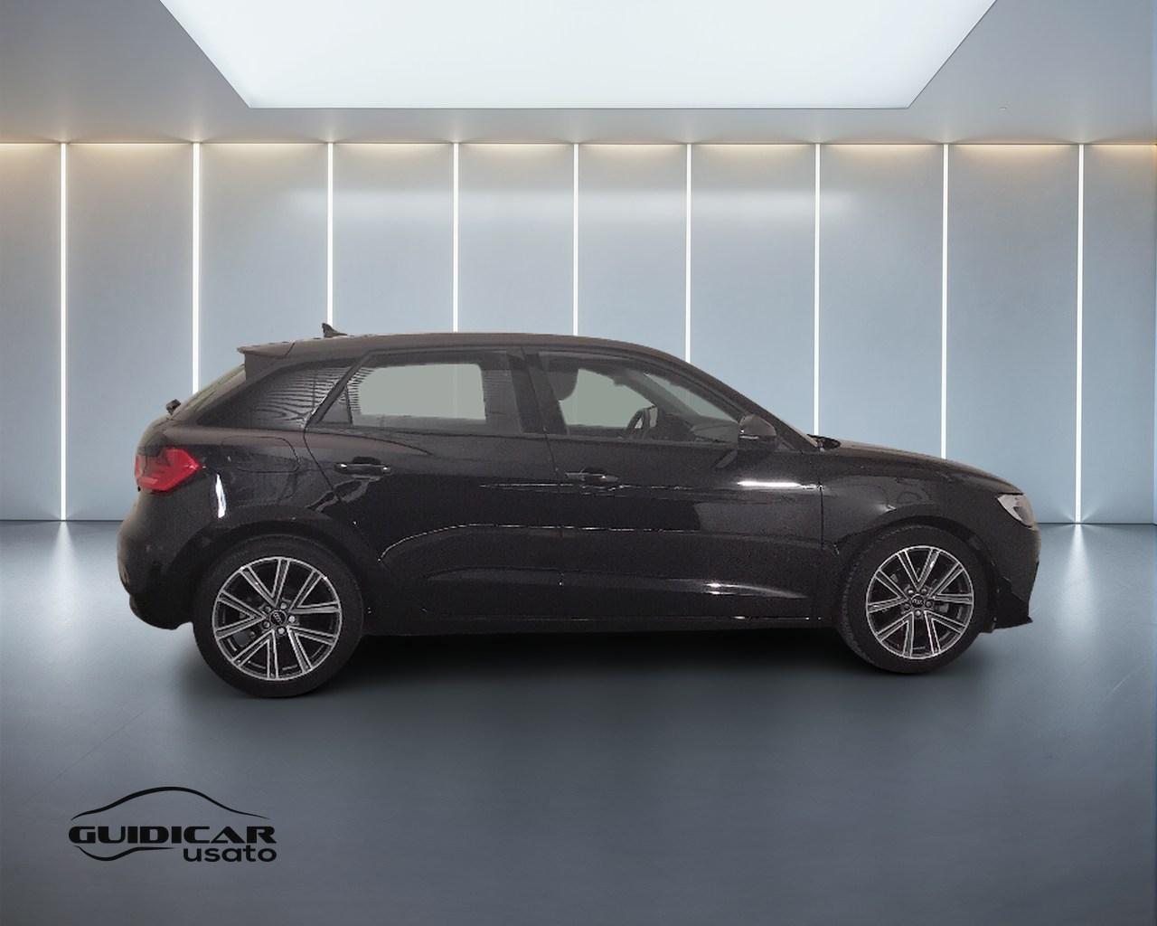AUDI A1 II 2019 Sportback - A1 Sportback 30 1.0 tfsi Admired 110cv