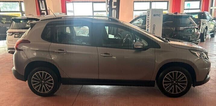 Peugeot 2008 Serie4 Benzina 1200 CV 110 Km 27.850 X NEOPATENTATI garanzia 12 mesi