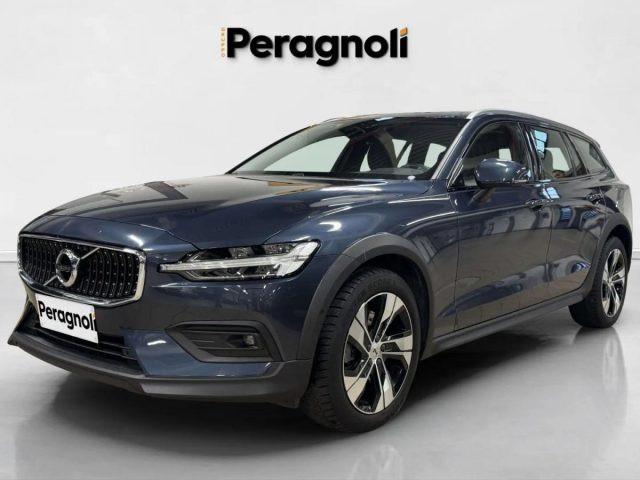 VOLVO V60 CROSS COUNTRY B4 D AWD CORE AUTOMATICA