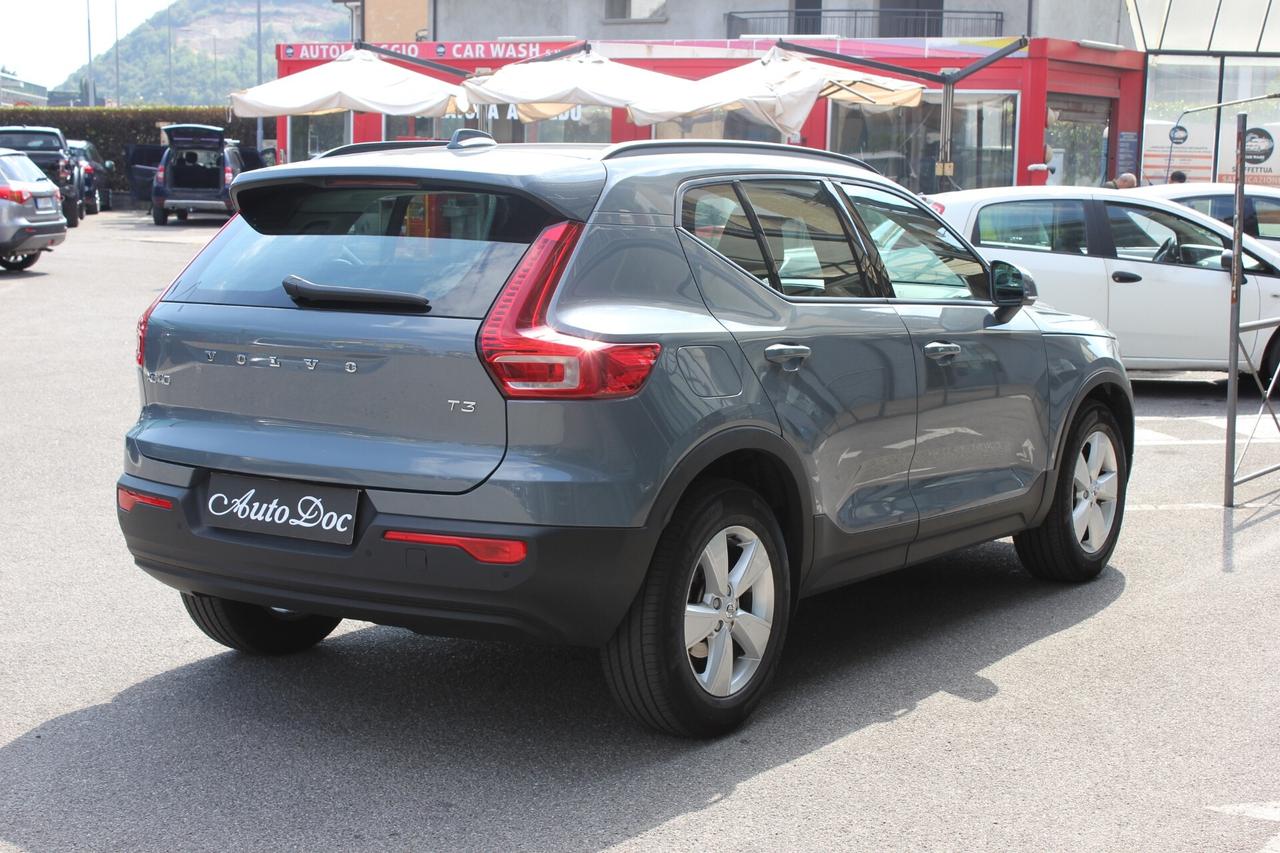 Volvo XC40 T3 Geartronic Momentum PRONTA CONSEGNA