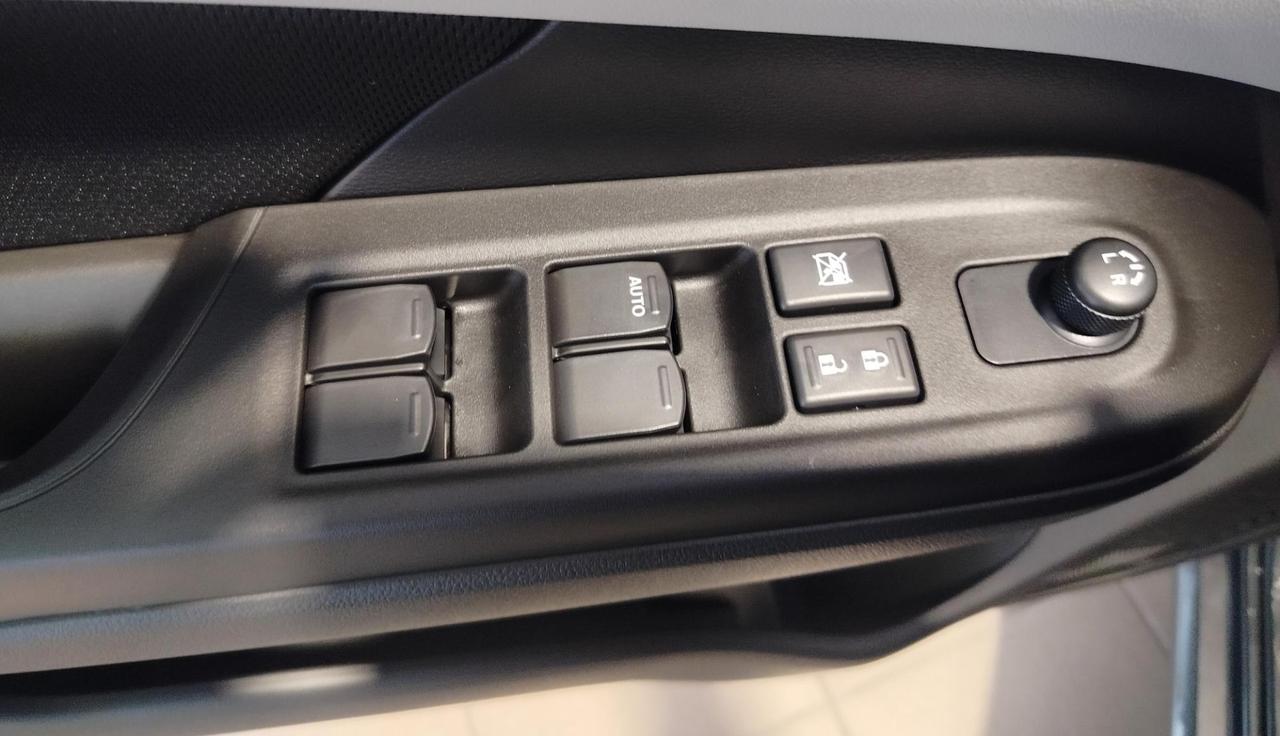 Suzuki Swift 1.2h Waku 2wd 81 cv