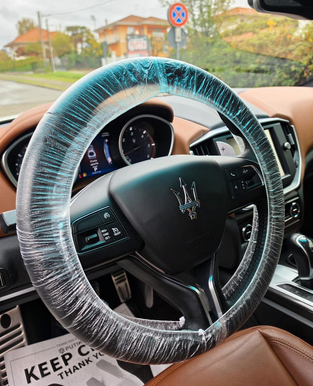 Maserati Ghibli q4