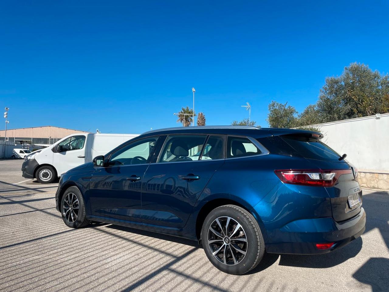 RENAULT MEGANE SPORTER BLUE dCi 95 CV Business