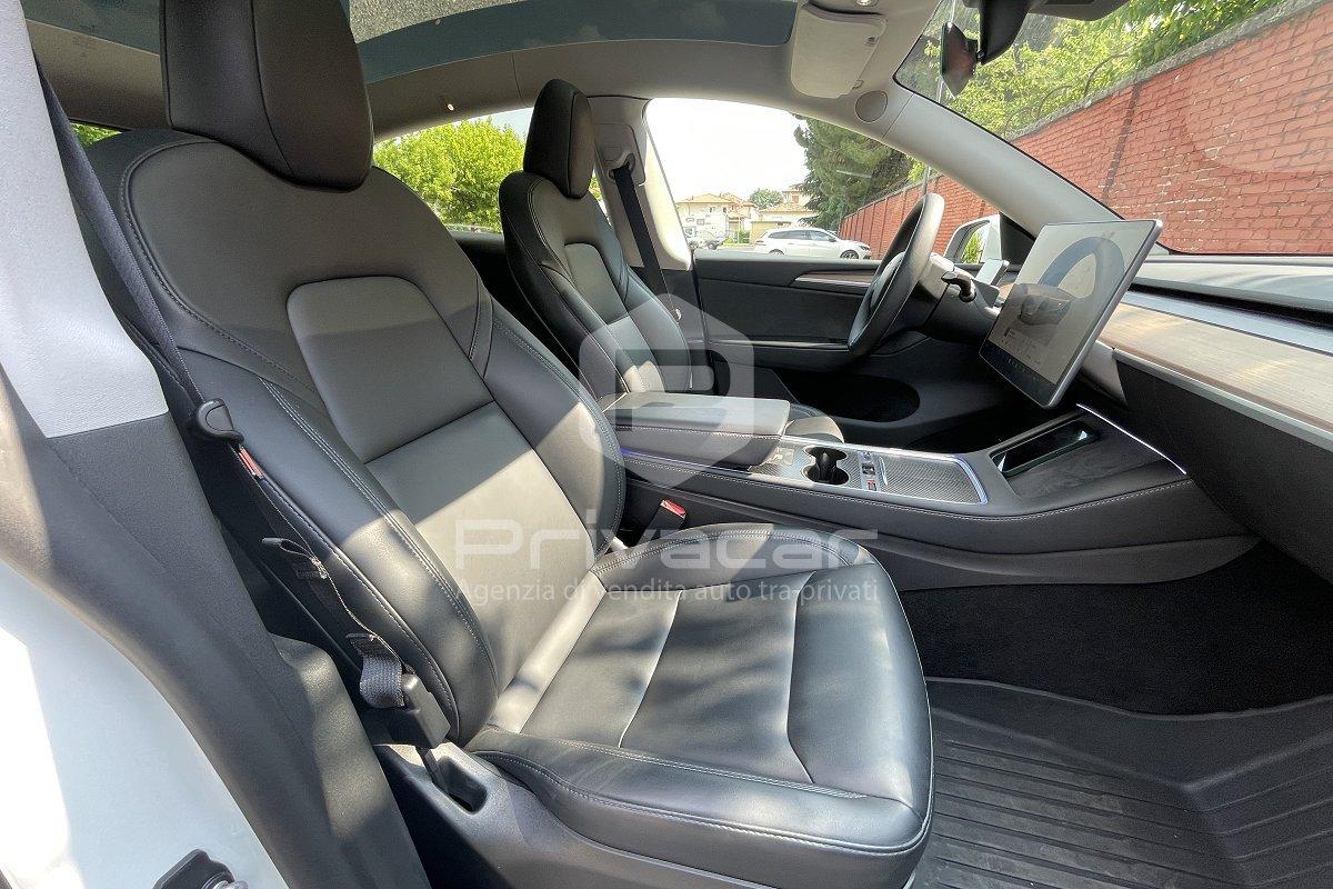 TESLA Model Y Performance AWD