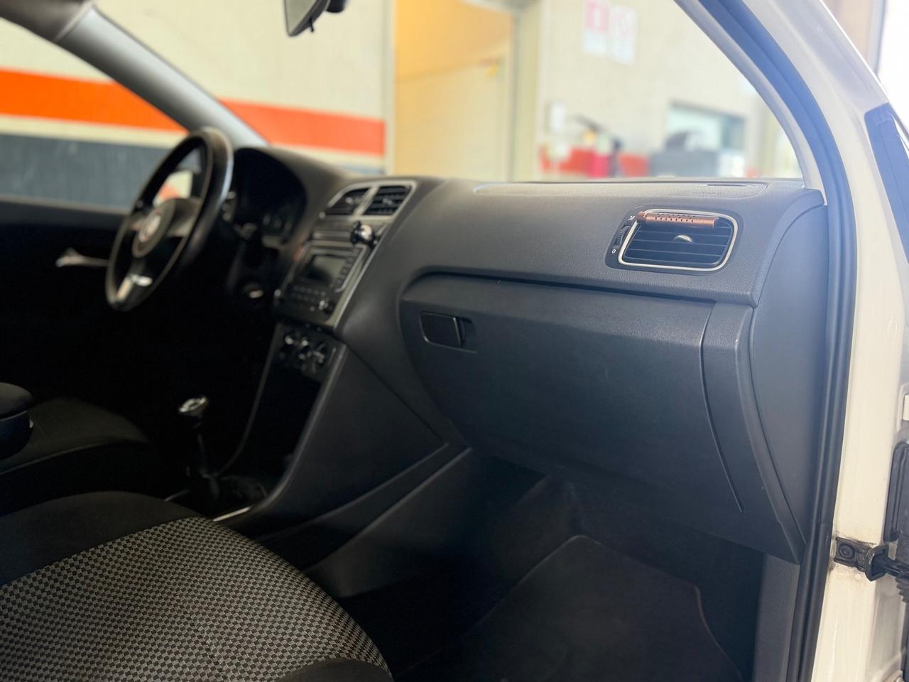 Volkswagen Polo 1.2 TSI 3 porte Highline NEOPATENTATI