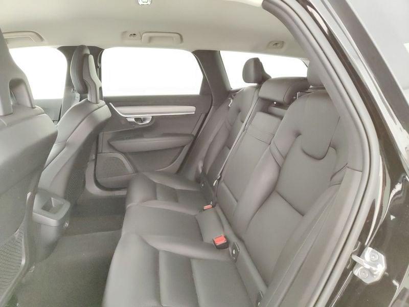 Volvo V90 D3 Momentum