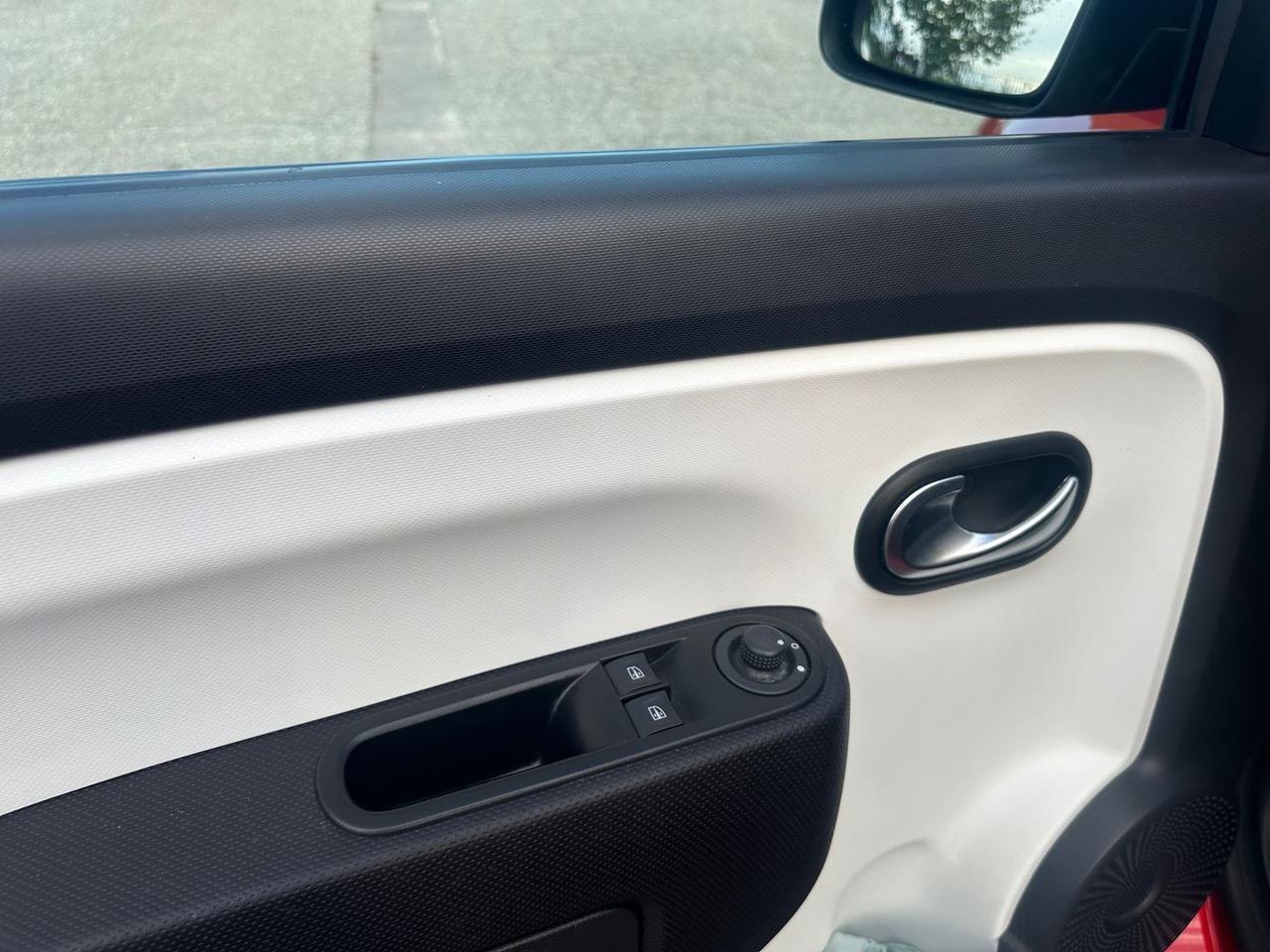 Renault Twingo Authentique R80 #7030