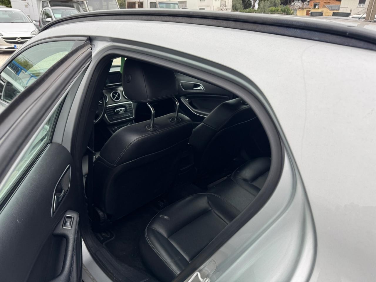 Mercedes-benz GLA 220 CDI Automatic 4Matic Premium