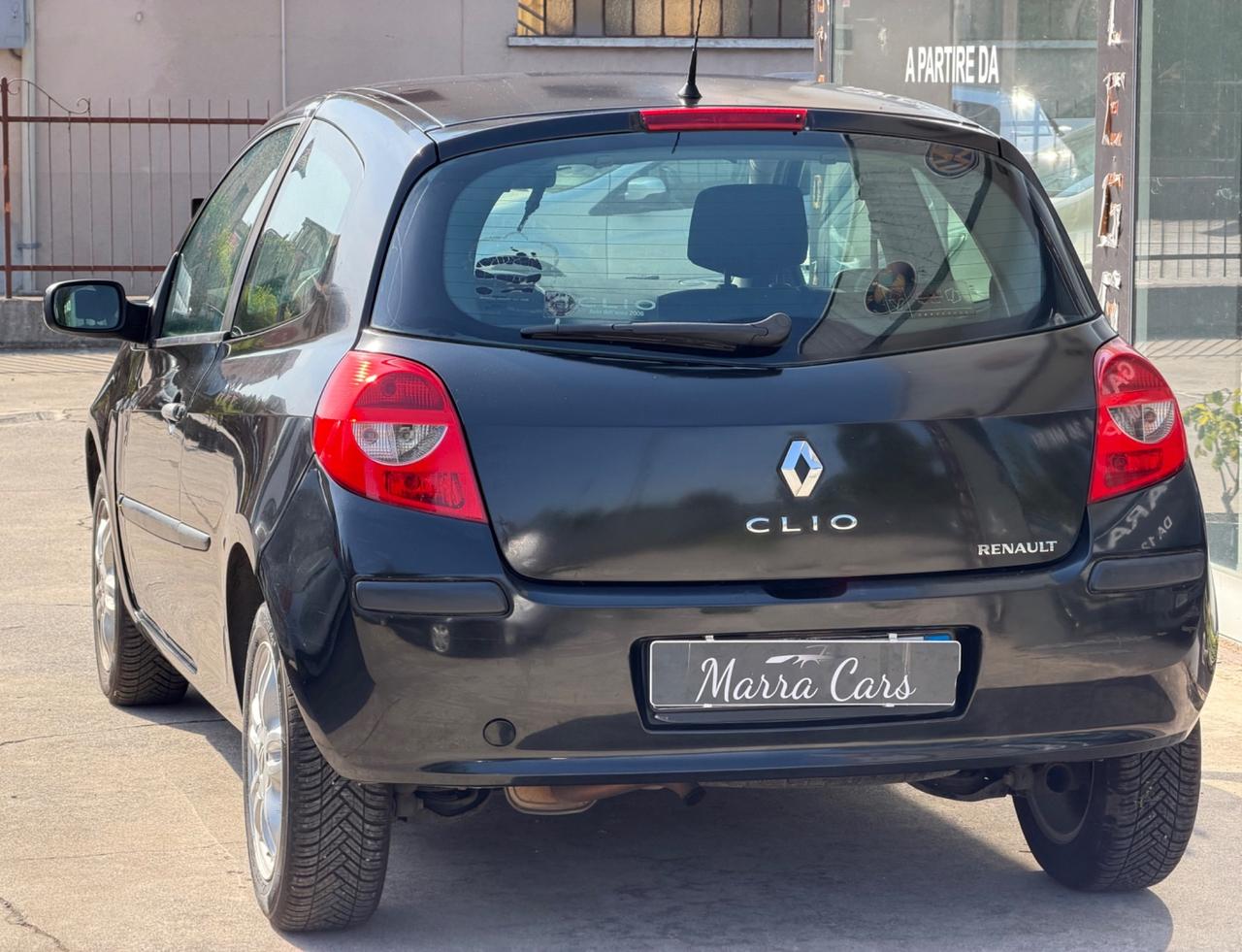 Renault Clio 1.2 16V 3 porte - Neopatentati-Motore perfetto