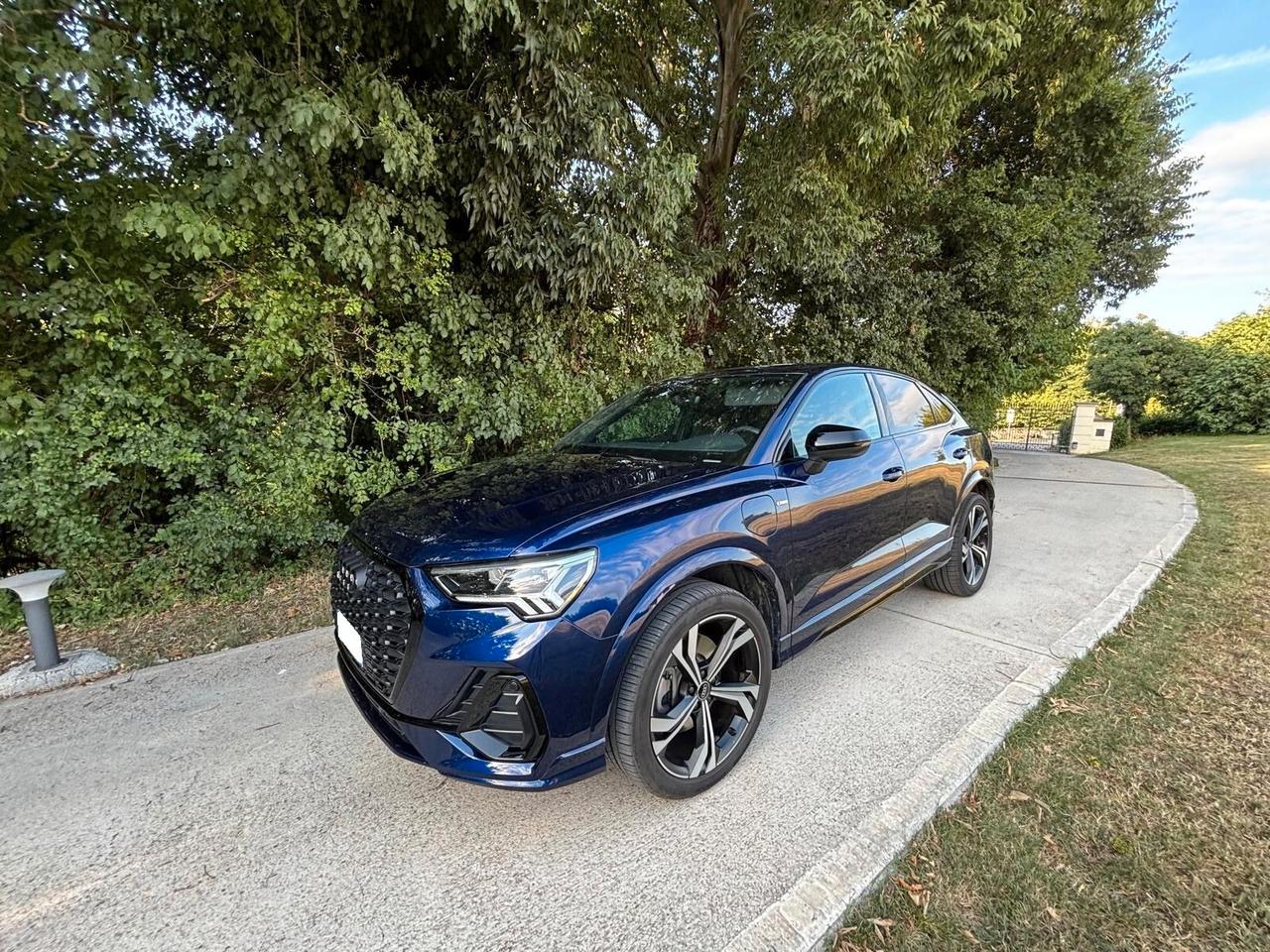 Audi Q3 SPB Sportback 45 TFSI e S tronic Identity Black LINE Plug-in ***IN CONTO VENDITA***