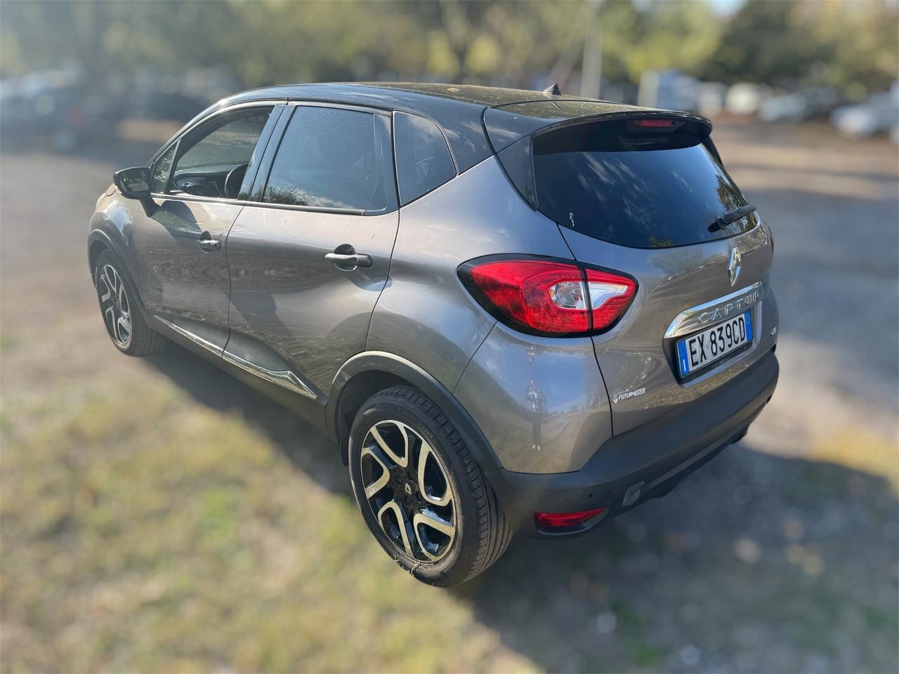 Renault Captur 1.5 dci diesel - 2104