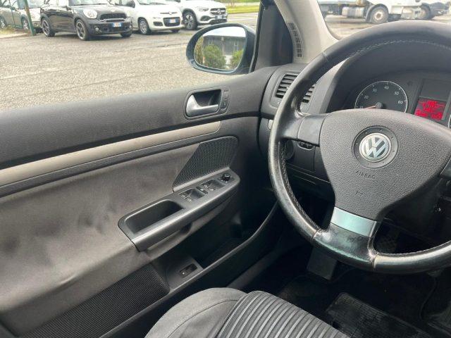VOLKSWAGEN Golf 1.6 16V FSI 5p. SportLine