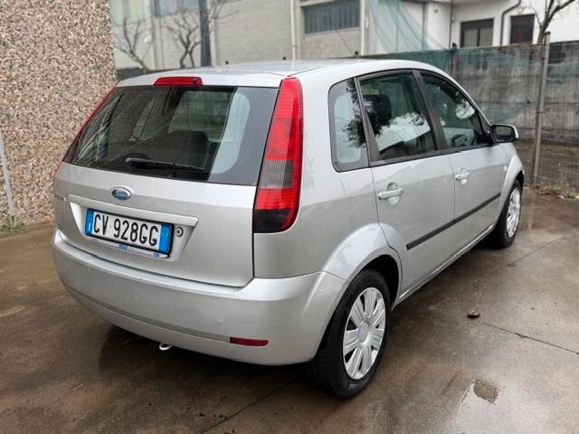 Ford Fiesta 1.2 16V 5p. Ambiente Euro 4 adatta a neopatentati