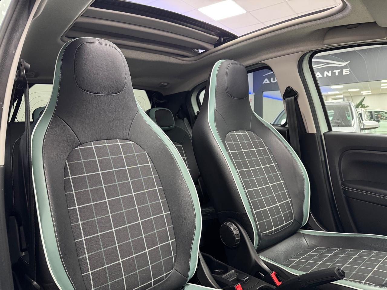 Renault Twingo TCe 90 CV Energy La Parisienne