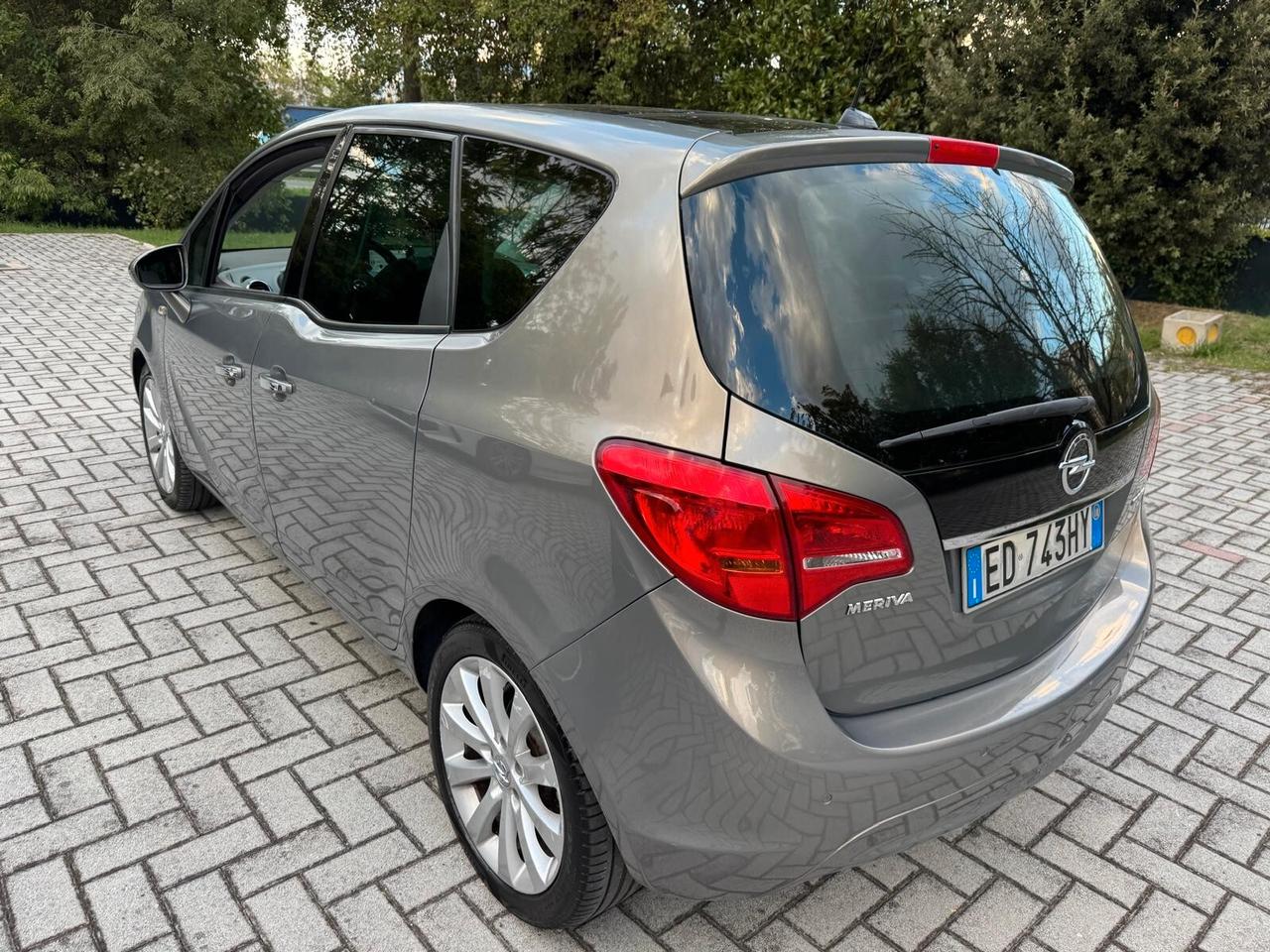 Opel Meriva 1.4 unico proprietario pari al nuovo