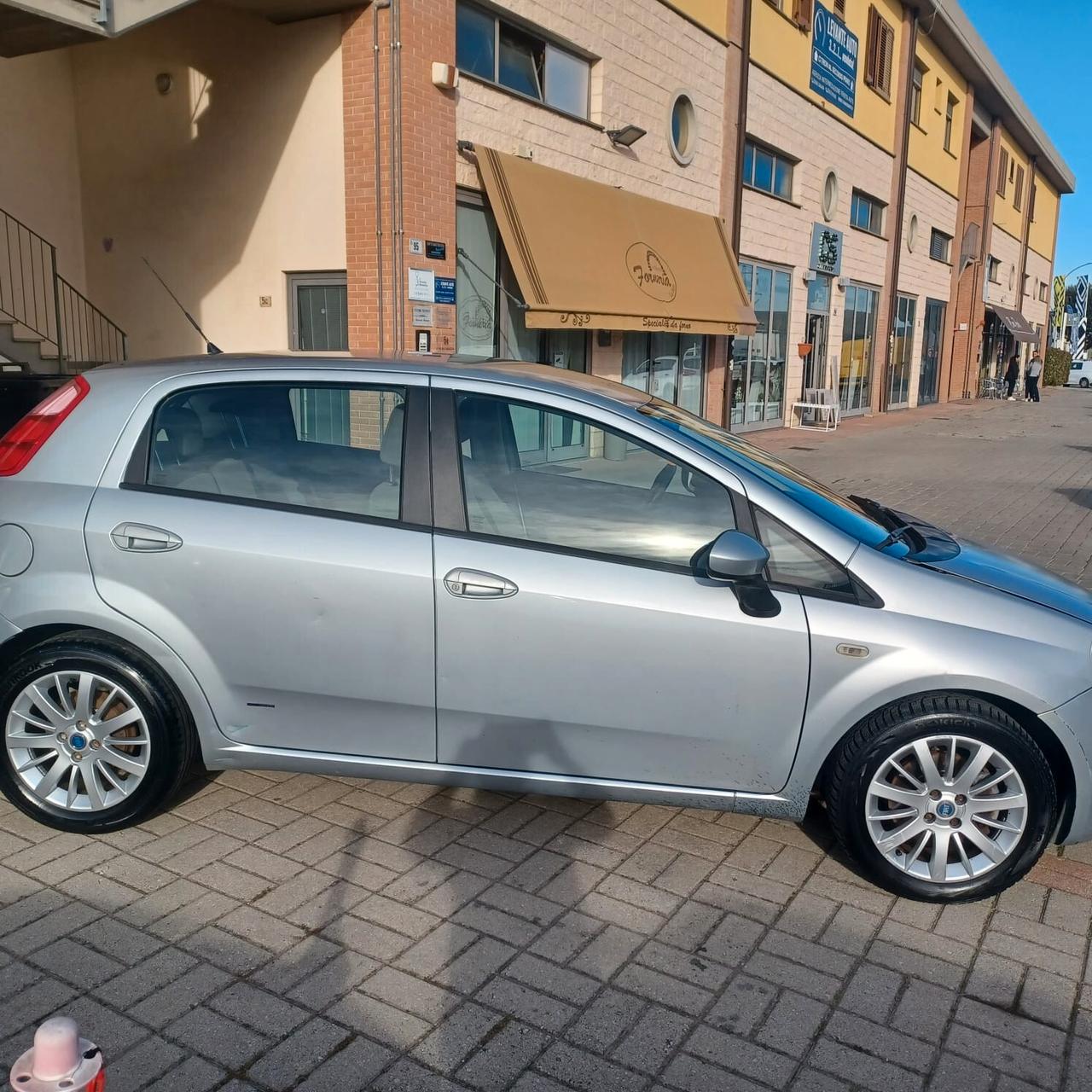 CONSUMI IRRISORI GRANDE PUNTO 1.3 MJTD NEOPATENTATI