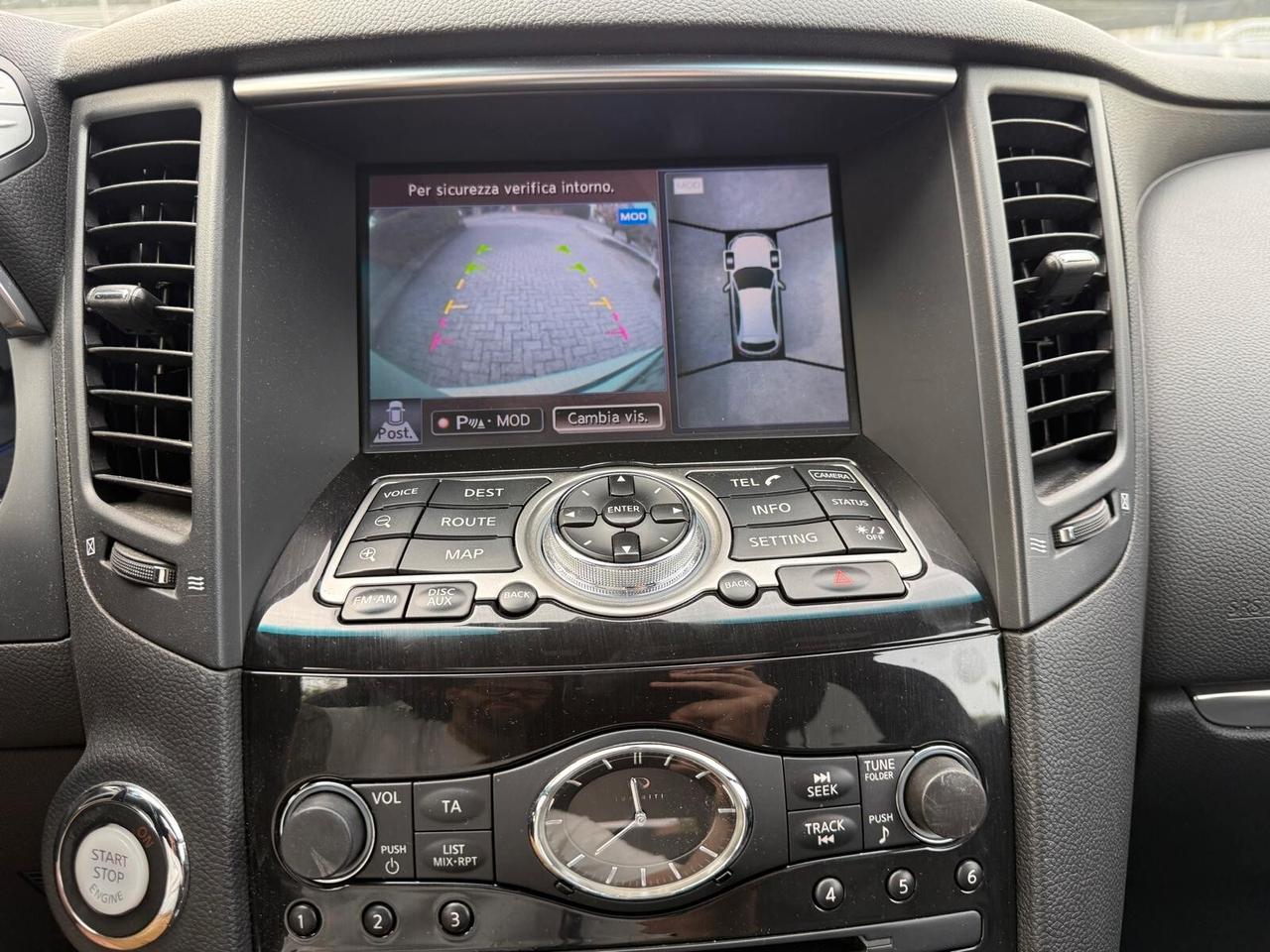 Infiniti FX Q70 30d S Premium