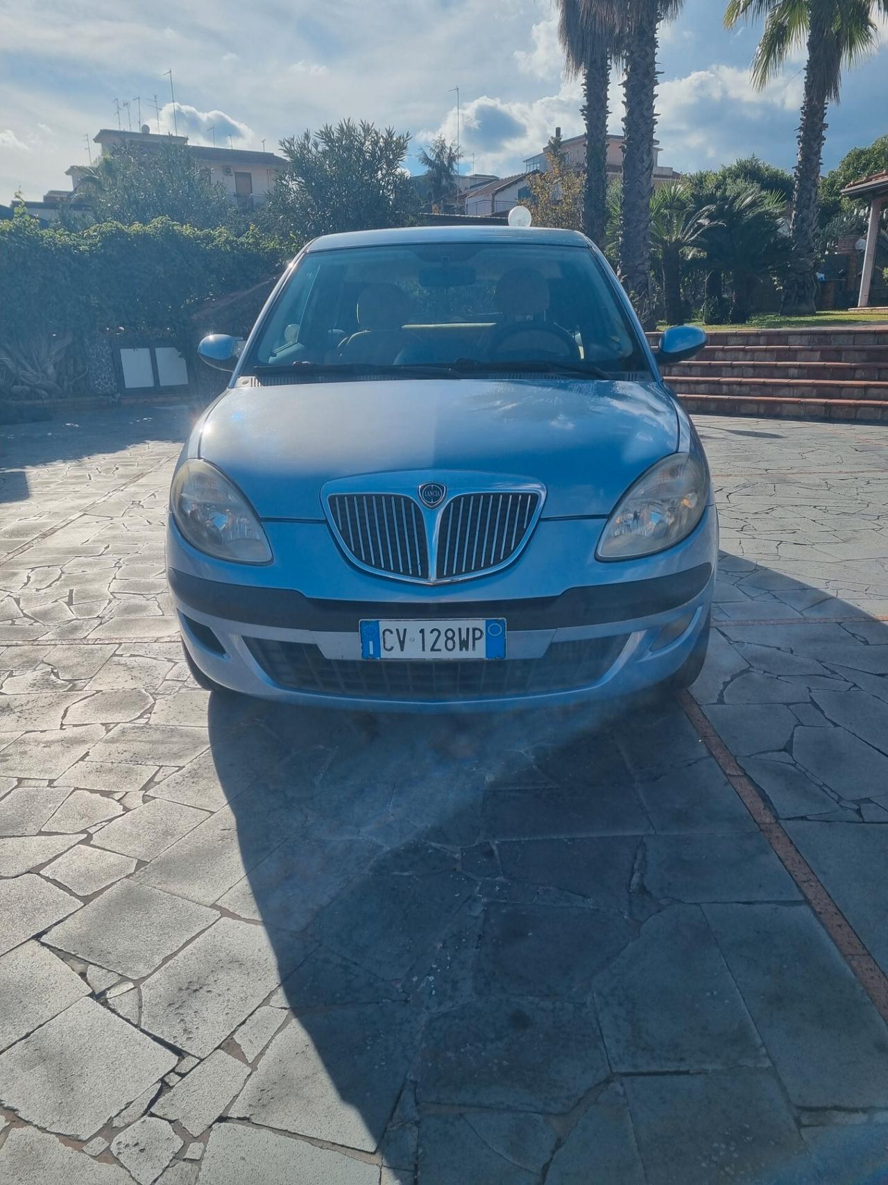 Lancia Ypsilon 1.3 Multijet 16V