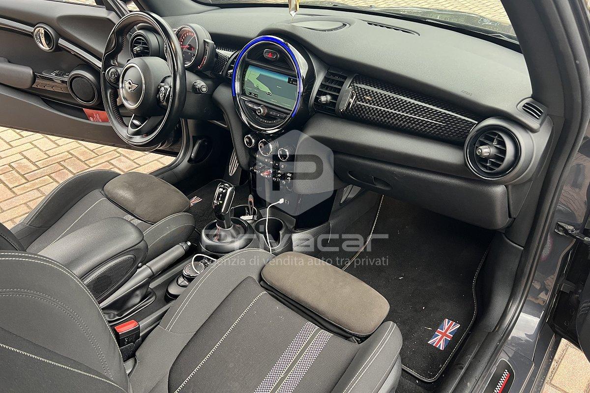 MINI Mini 2.0 John Cooper Works
