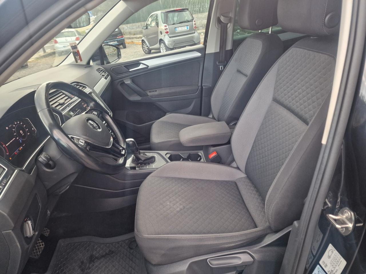 Volkswagen Tiguan 2.0 TDI SCR DSG R LINE