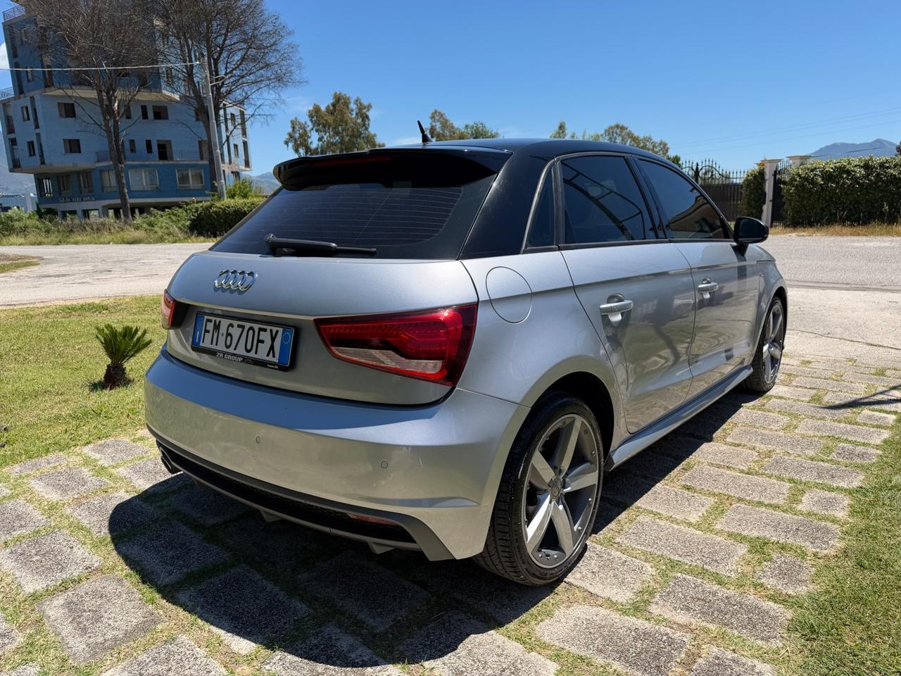 Audi A1 SPORTBACK S-LINE 1.4TDI 90CV-2017