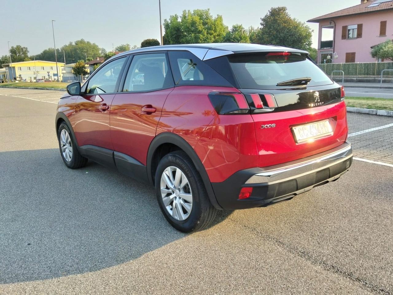 Peugeot 3008 BlueHDi 130 S&S EAT8 Navi*Camera*Sensori*E6d