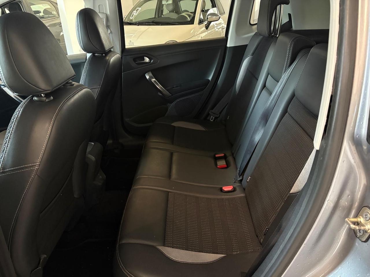 Peugeot 2008 1.6 e-HDi 92 CV Stop&Start Allure