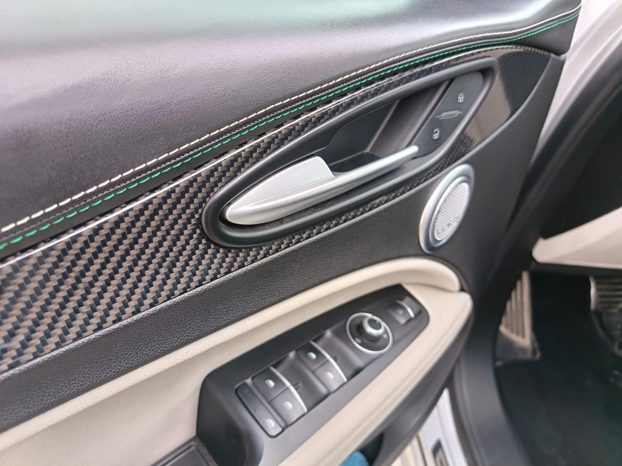 Alfa Romeo Stelvio 2.9 Bi-Turbo V6 510 CV AT8 Quadrifoglio