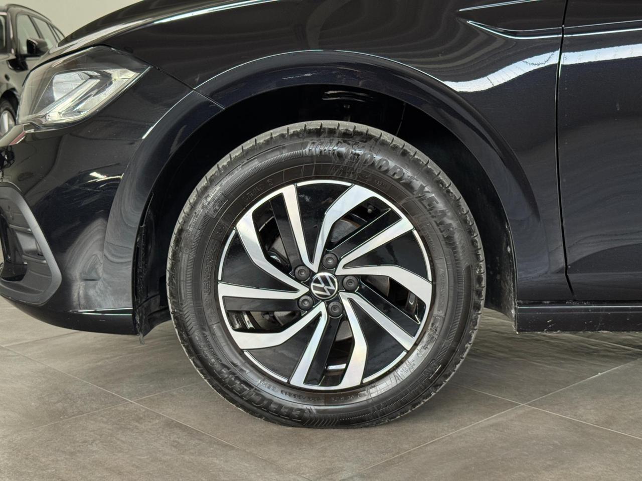 Volkswagen Polo 1.0 tsi Life 95cv dsg