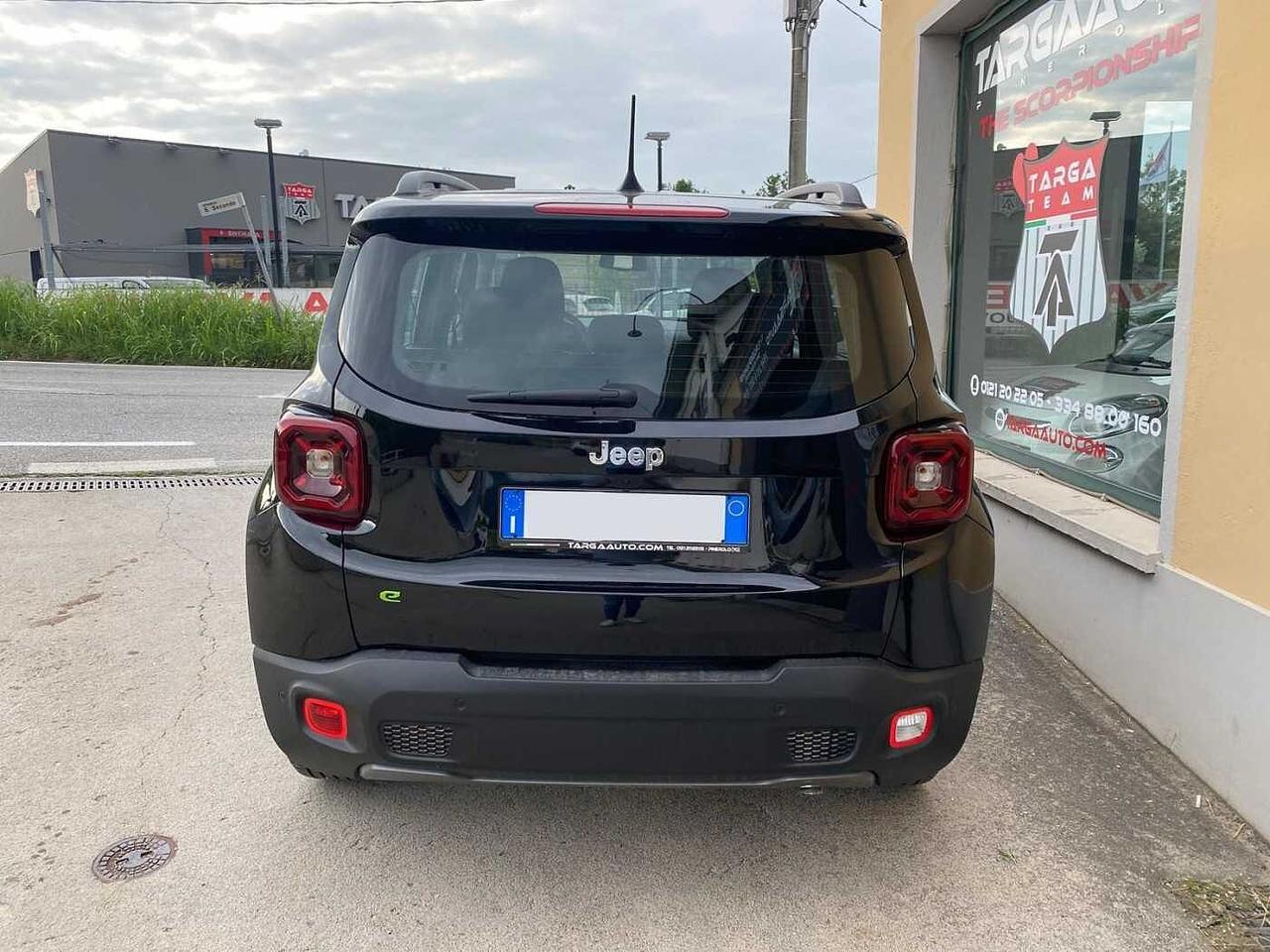 Jeep Renegade 1.5 Turbo T4 MHEV Altitude