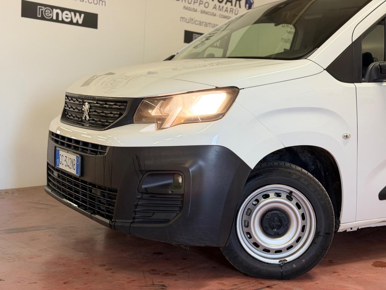 Peugeot Partner BlueHDi 100 S&S PC Furgone Pro