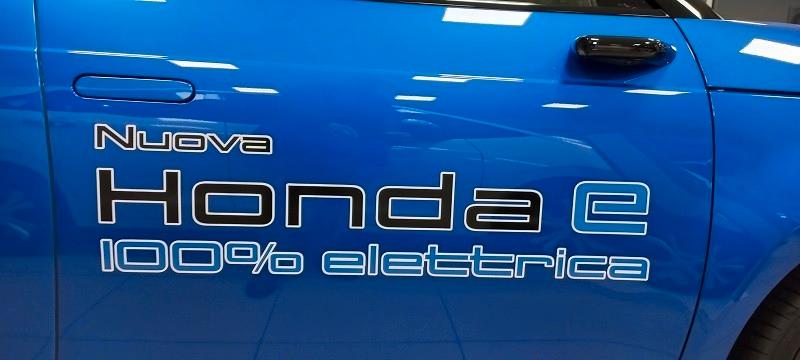 HONDA E ADVANCE 17