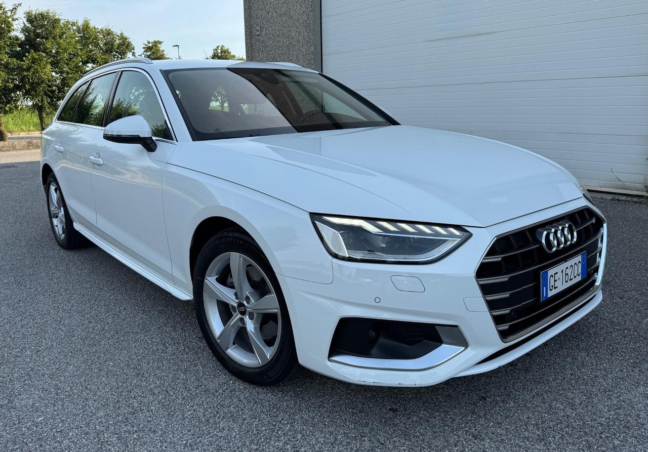 Audi A4 Avant 35 TDI/163 CV S tronic Business Advanced