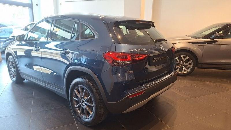 Mercedes-Benz GLA GLA 200 d Automatic Business Extra