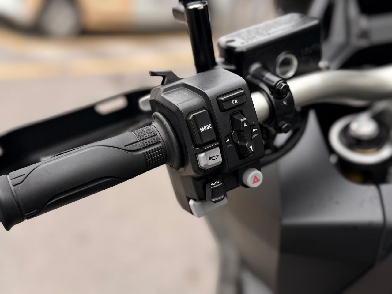 Honda X-ADV 750 • Depotenziata A2 • Garanzia Honda 2030 • Akrapovic