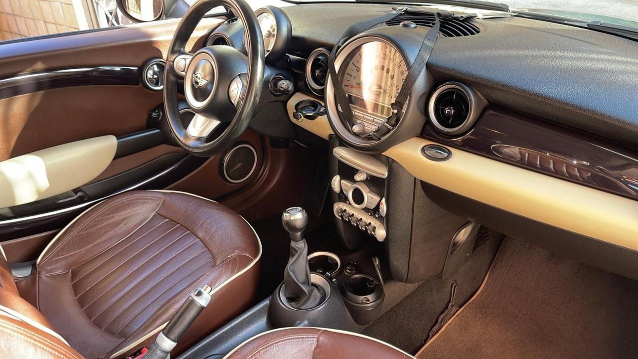 Mini Cooper D Clubman 1.6 16V