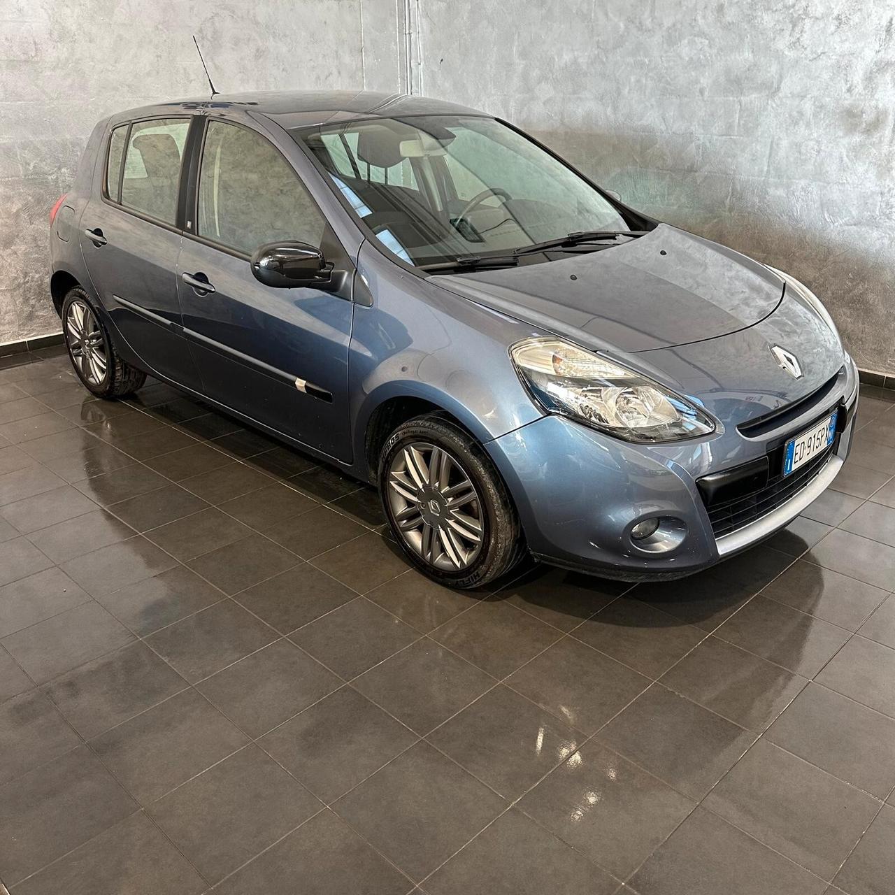 Renault Clio 1.2 16V 5 porte 20th Anniversario