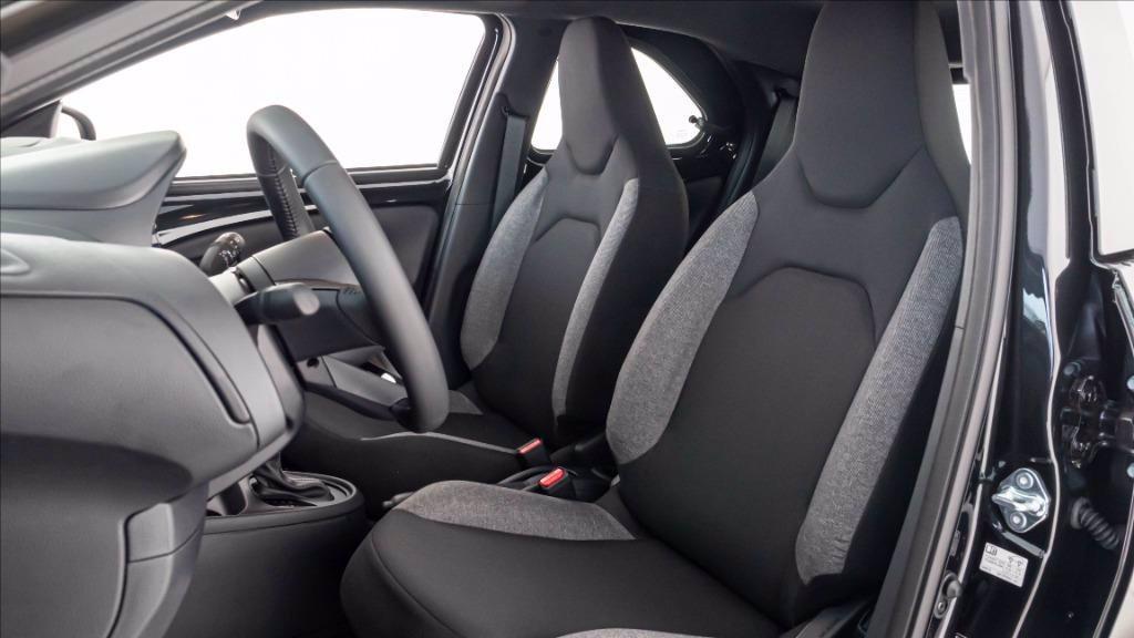 TOYOTA Aygo X 1.0 Active 72cv s-cvt del 2025