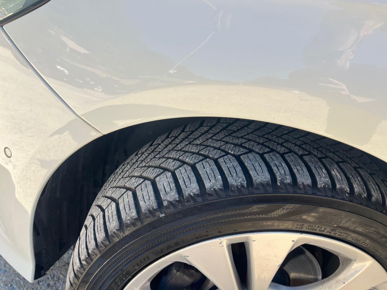 Mercedes-benz B 200 d Automatic Premium