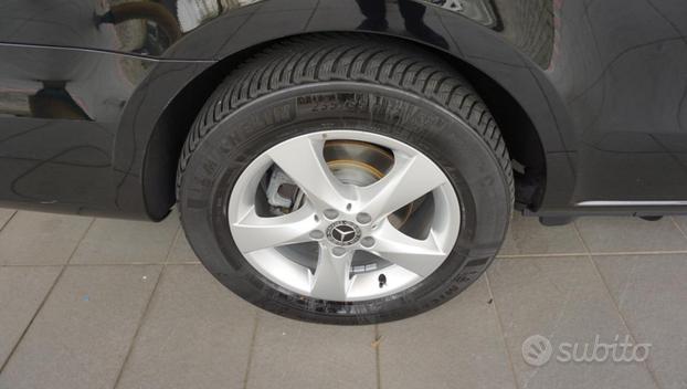MERCEDES-BENZ V 300 d Automatic 4Matic Premium E