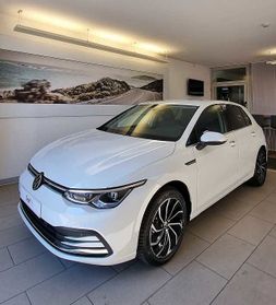 Volkswagen Golf VIII 1.5 TGI Style