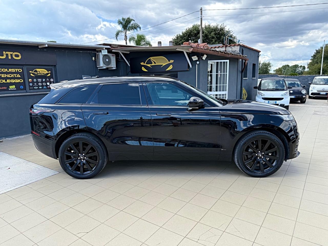 Land Rover Range Velar 2.0D I4 240 CV R-Dynamic