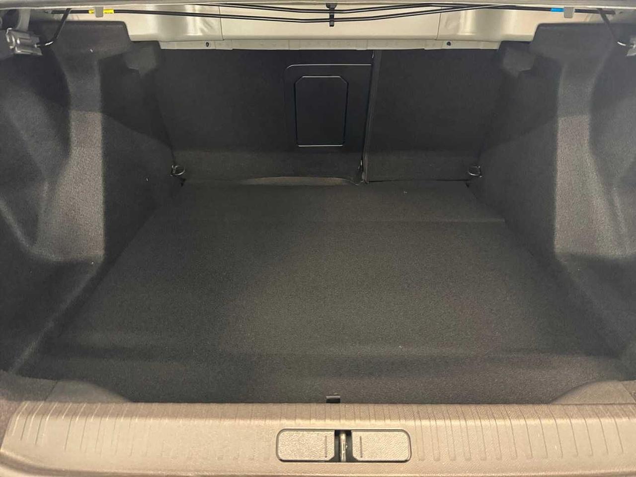 Citroen C4 X X Hybrid 145 e-DCS6 Max