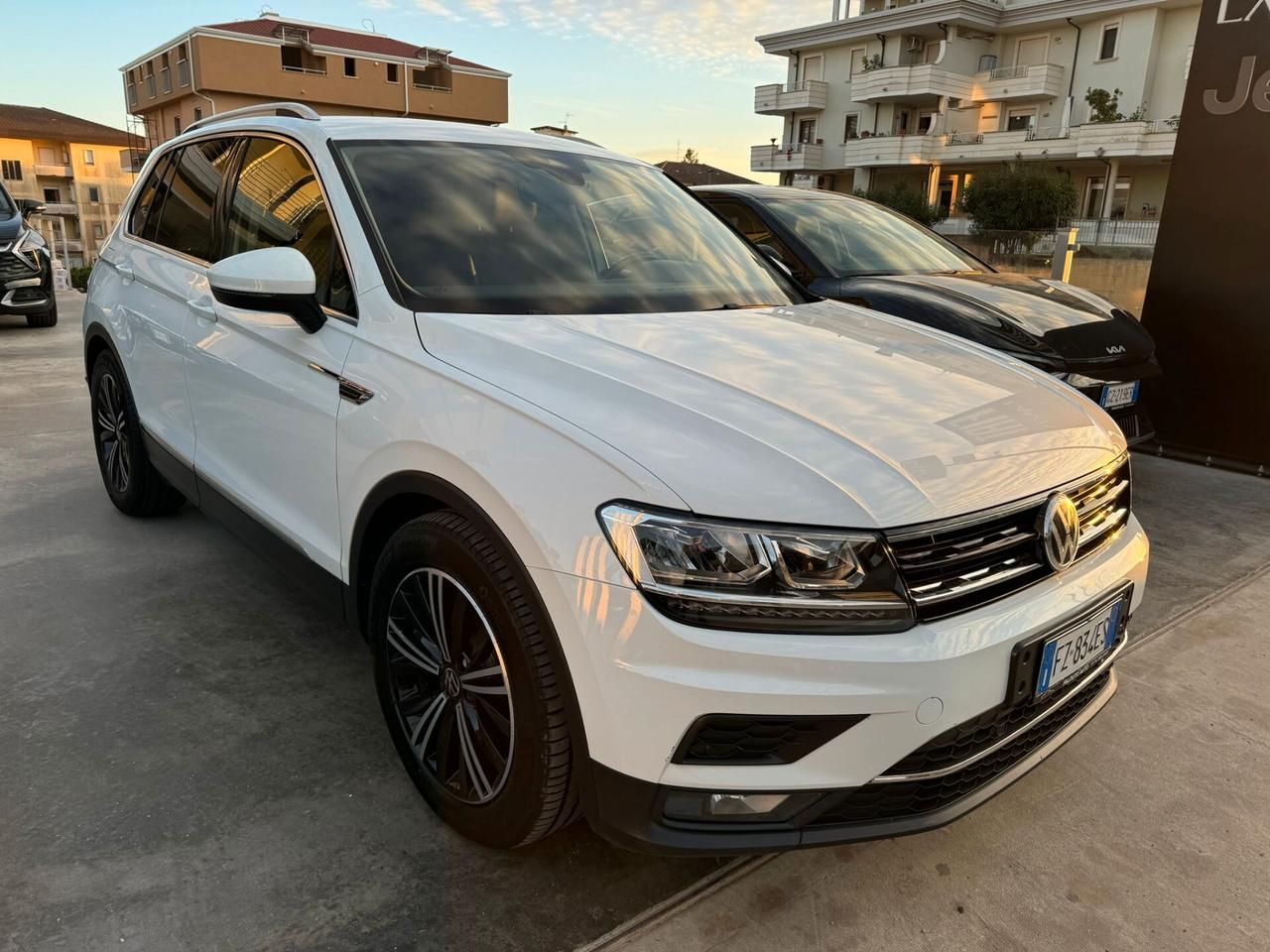 Volkswagen Tiguan 2.0 TDI SCR DSG