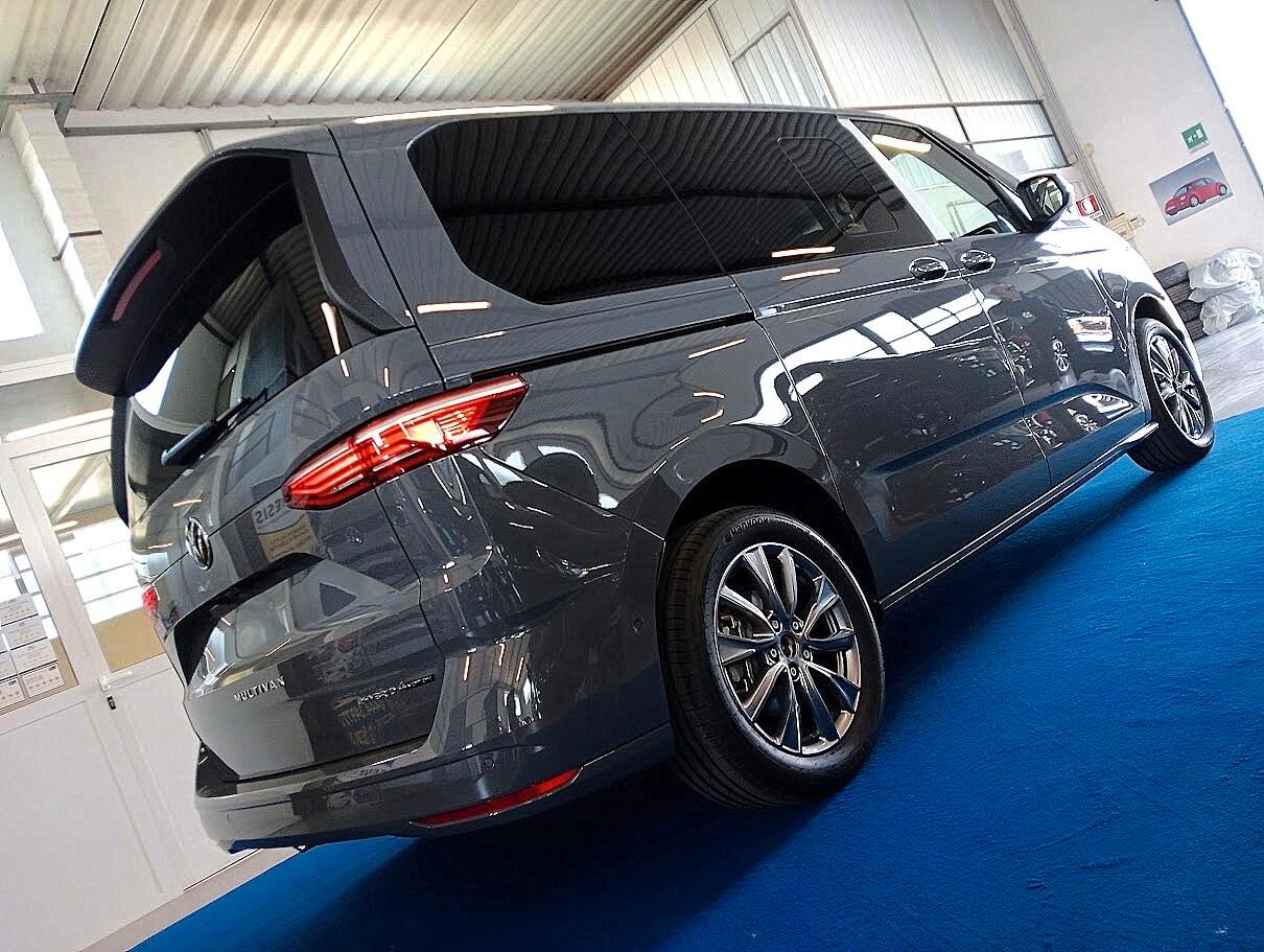 Volkswagen T7 Multivan 1.5 PHEV 4motion 245cv IQ LED GANCIO PORTE ELETTRICHE
