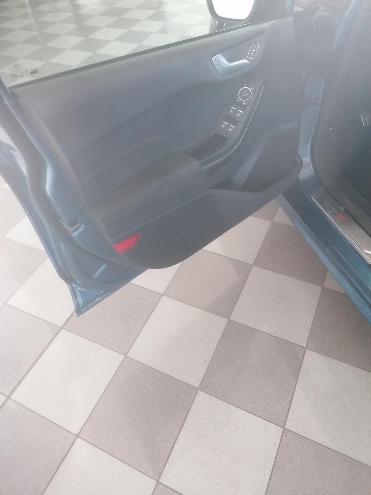 Ford Fiesta 1.0 Ecoboost 100 CV aut. 5 porte ST-Line
