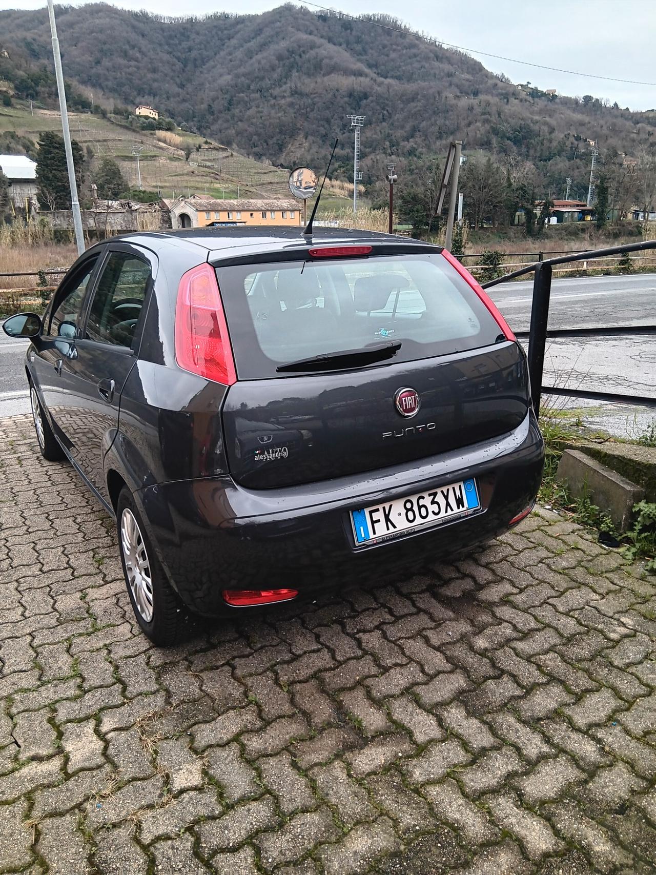 Fiat Punto 1.3 MJT II S&S 95 CV 5 porte Street