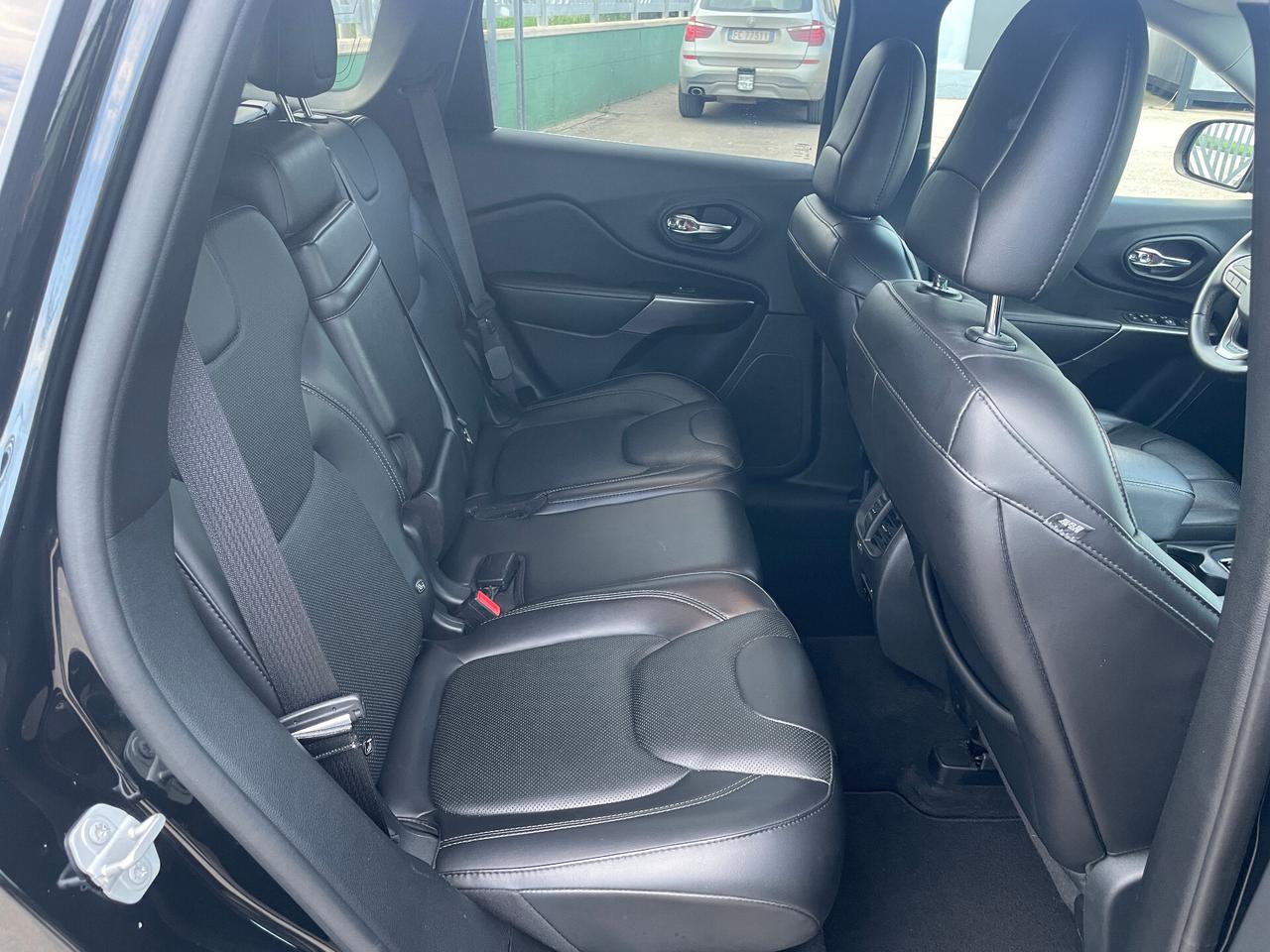 Jeep Cherokee 2.2 Mjt 195cv Fwd AT9 Limited