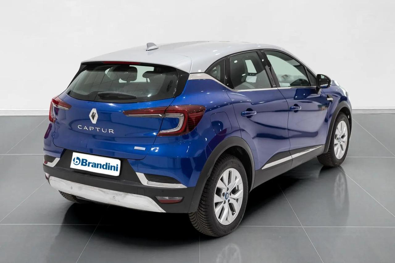 RENAULT Captur 1.6 E-Tech phev Intens 160cv auto