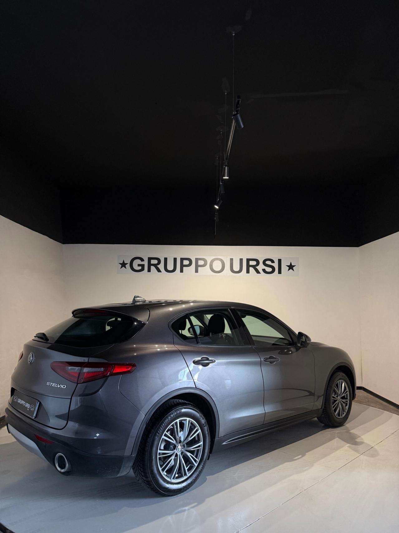 Alfa Romeo Stelvio 2.2 Turbodiesel 190 CV AT8 Q4 Business